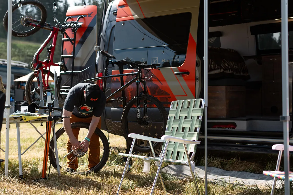 OpenRoads_OutsideVan_MercedesBenz_Sprinter-