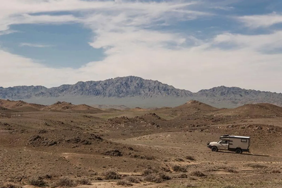overlanding-toyota-hilux-mongolia