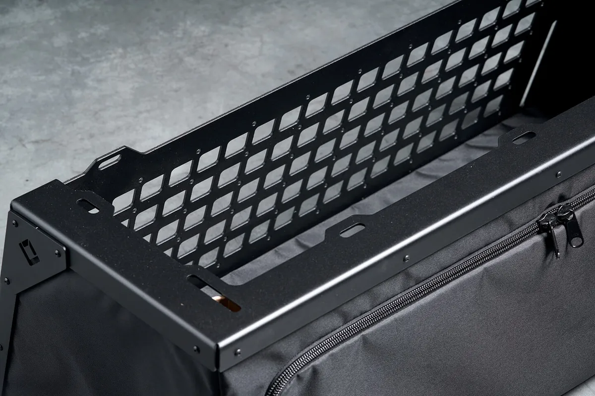 switchback-storage-outside-van_DSC0043